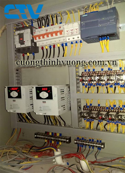 Dịch vụ thiết kế, lắp đặt tủ điện cho hệ thống xử lý nước thải